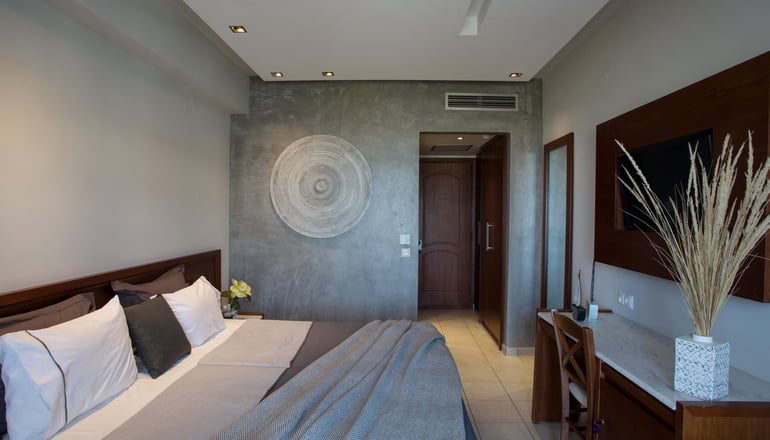 4* Evilion & Stilvi Sea And Sun Hotel