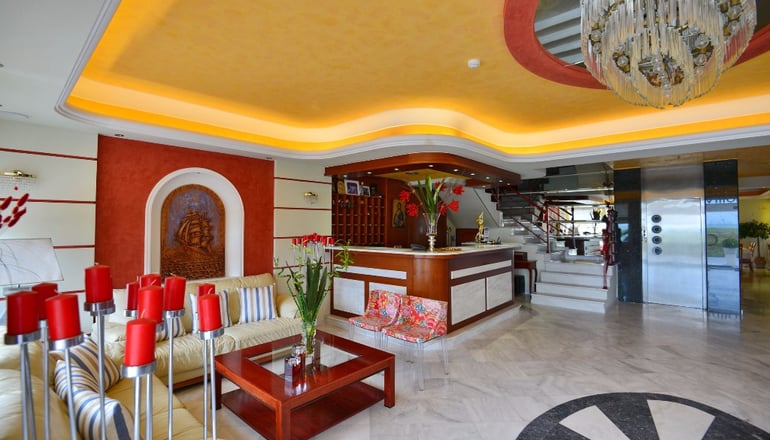 4* Evilion & Stilvi Sea And Sun Hotel