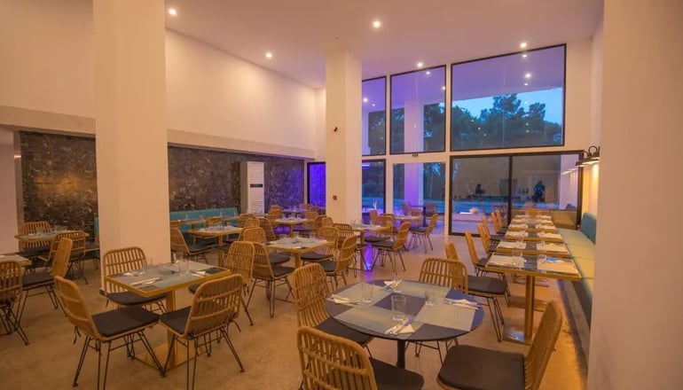 4* Evita Blue Hotel