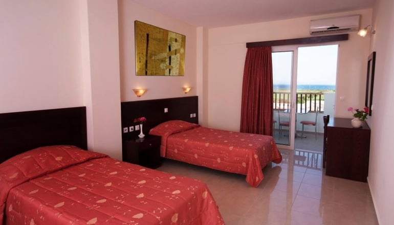 4* Evripides Village