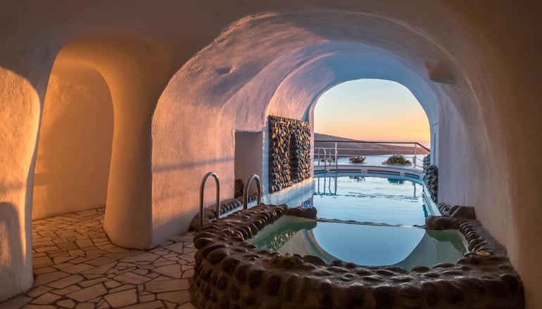 4* Fanari Villas Santorini