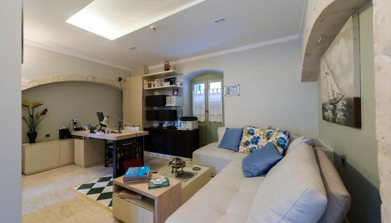 4* Fiscardonna Luxury Suites