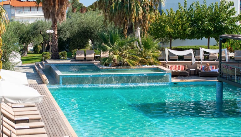 4* Flegra Palace