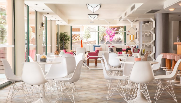 4* Flisvos Royal Hotel