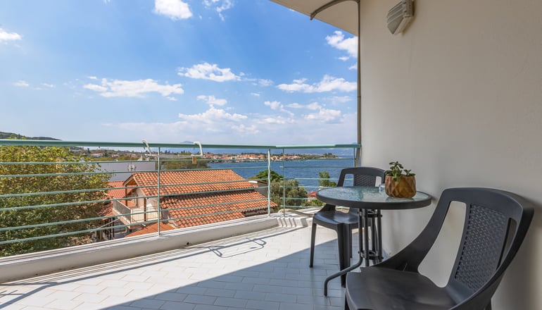 4* Florida Blue Bay
