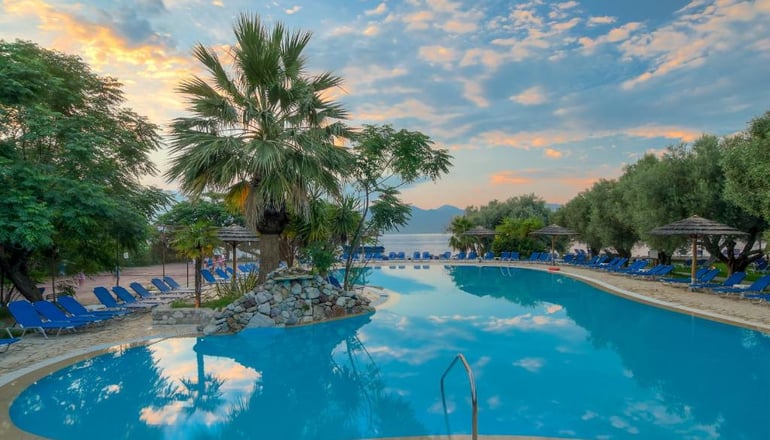 4* Florida Blue Bay