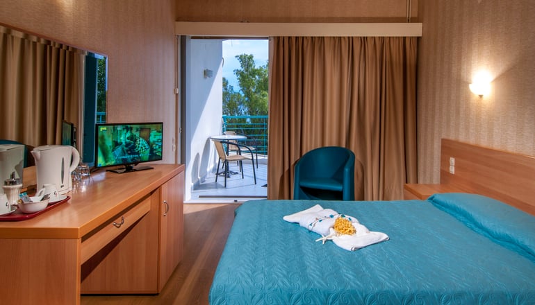 4* Florida Blue Bay