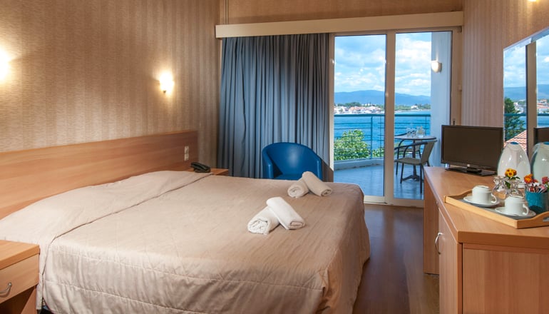 4* Florida Blue Bay