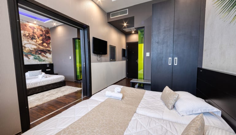 4* Gallery Art Hotel