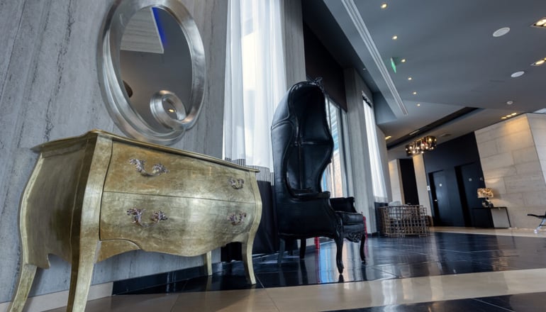 4* Gallery Art Hotel