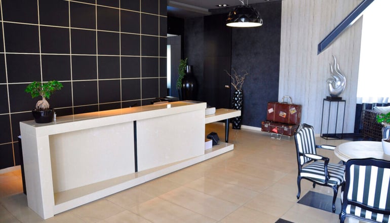 4* Gallery Art Hotel