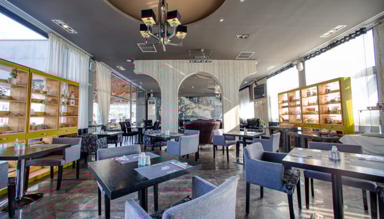 4* Gallery Art Hotel