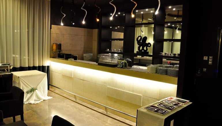 4* Gallery Art Hotel