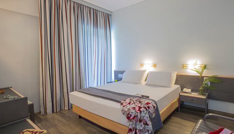 4* Golden Coast Hotel & Bungalows - Νέα Μάκρη