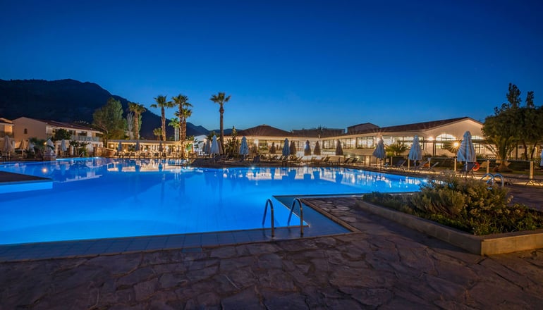 4* Golden Coast Hotel & Bungalows - Νέα Μάκρη