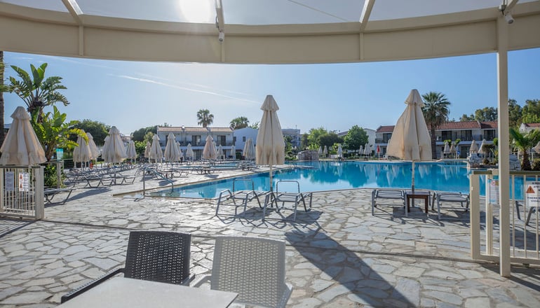 4* Golden Coast Hotel & Bungalows - Νέα Μάκρη