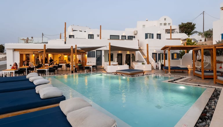 5* Amaze Suites - Ημεροβίγλι, Σαντορίνη