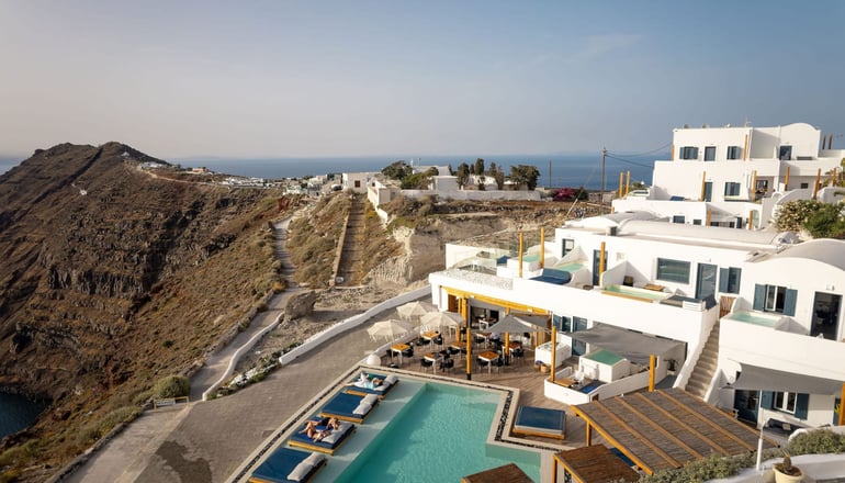 5* Amaze Suites - Ημεροβίγλι, Σαντορίνη