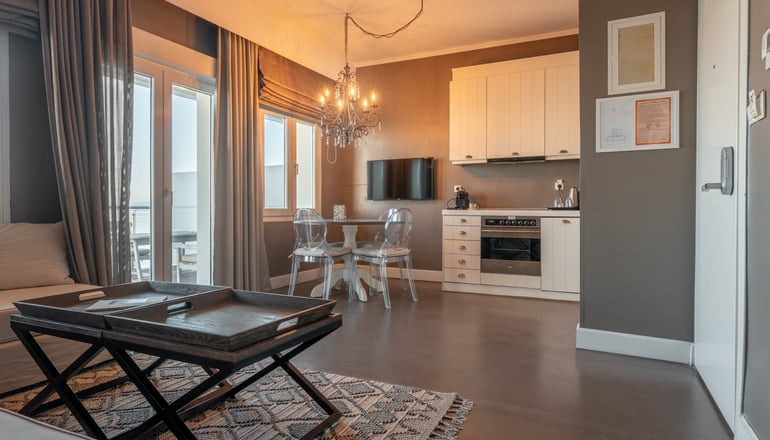 4* Golden Star City Resort