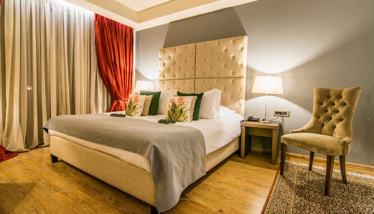 4* Golden Suites & Spa