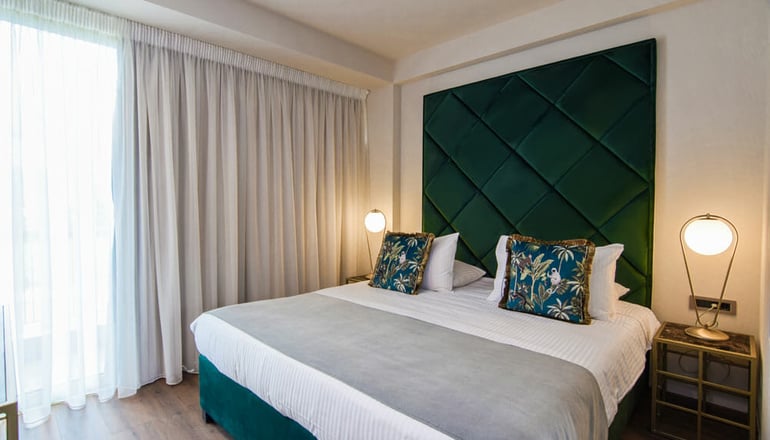 4* Golden Suites & Spa