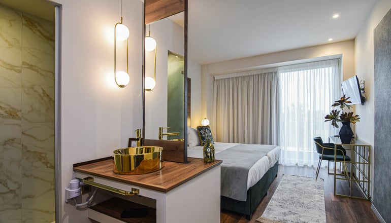 4* Golden Suites & Spa