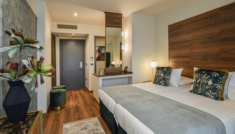 4* Golden Suites & Spa