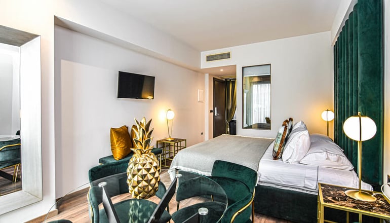 4* Golden Suites & Spa