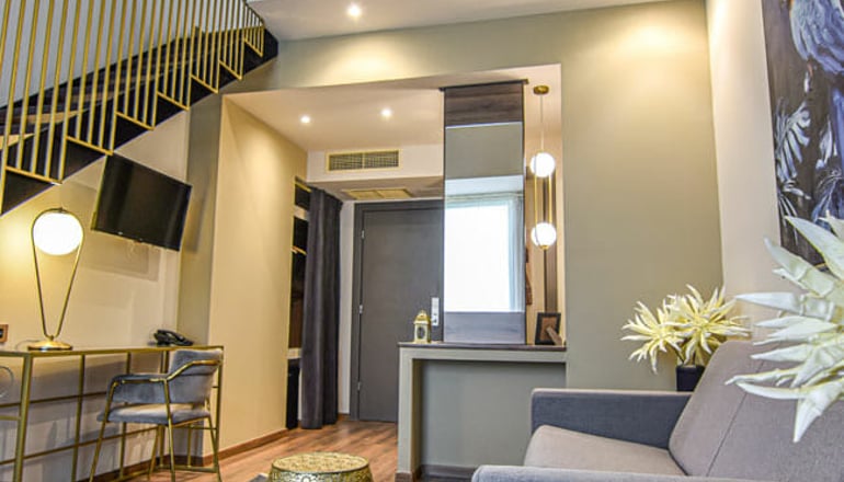 4* Golden Suites & Spa