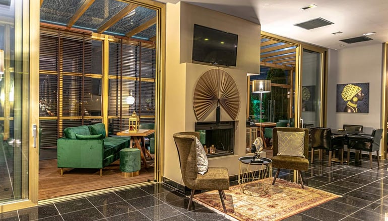 4* Golden Suites & Spa