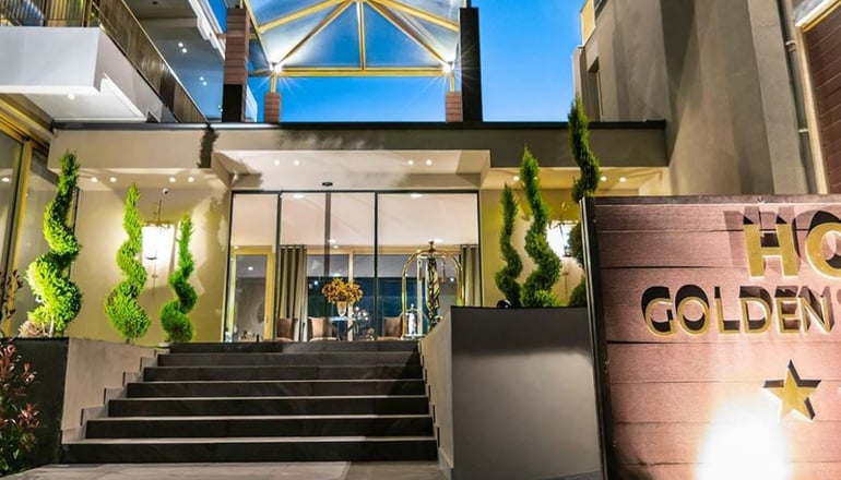 4* Golden Suites & Spa