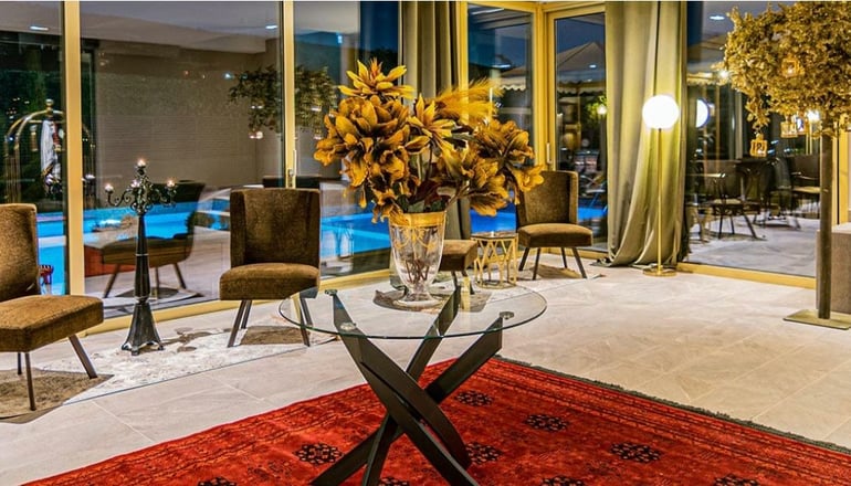 4* Golden Suites & Spa