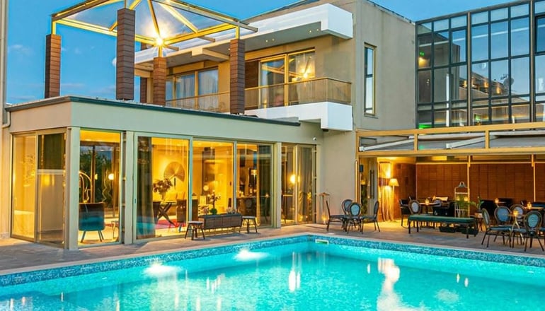 4* Golden Suites & Spa