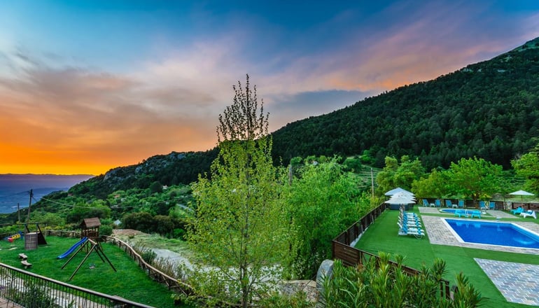 4* Ilaeira Mountain Resort