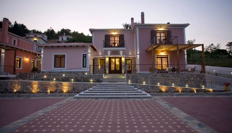 4* Ilaeira Mountain Resort