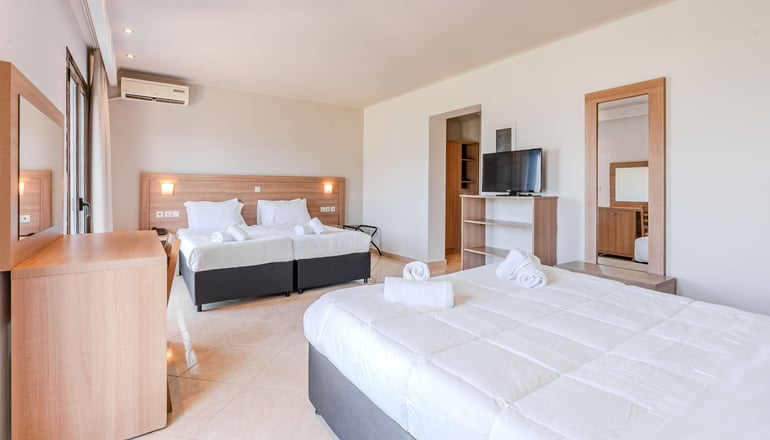 4* Iolida Corfu Resort & Spa