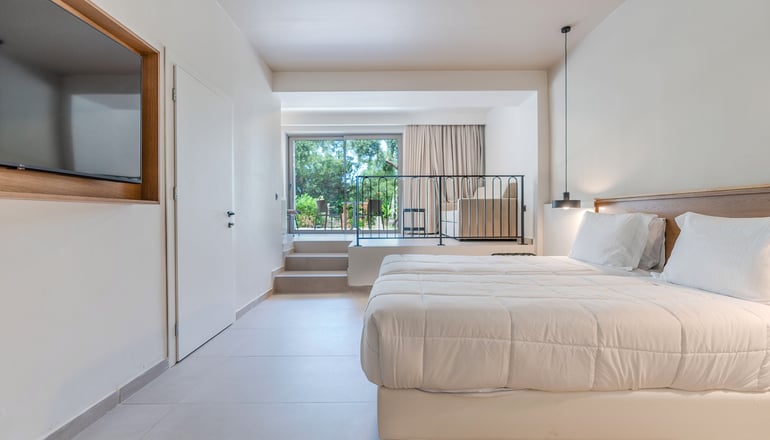 4* Iolida Corfu Resort & Spa