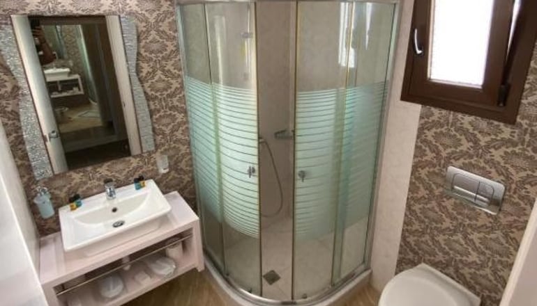 4* Irini Hotel - Αφιάρτης, Κάρπαθος