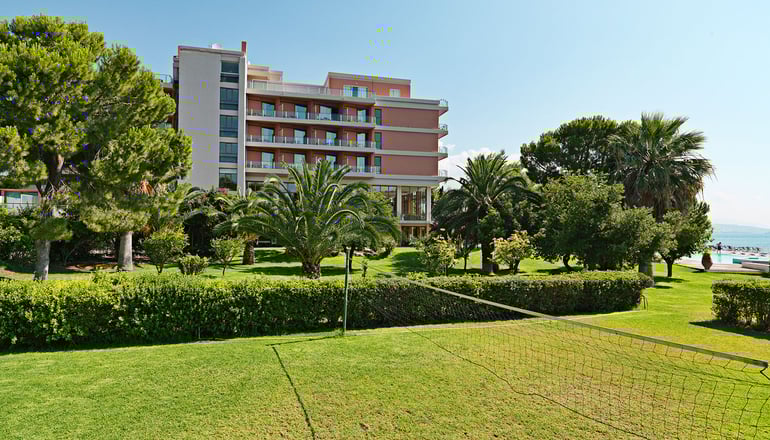 4* Kalamaki Beach Hotel