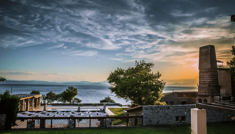 4* Kaminos Resort by Nin & Bau - Λίμνη, Εύβοια