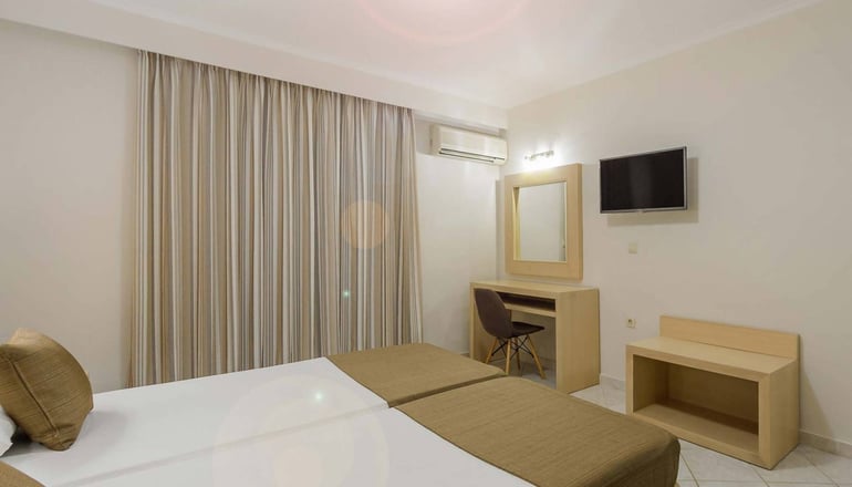 4* Karras Hotel - Λαγανάς, Ζάκυνθος