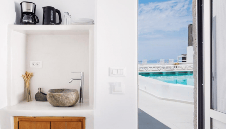 4* Kasimatis by La Perla