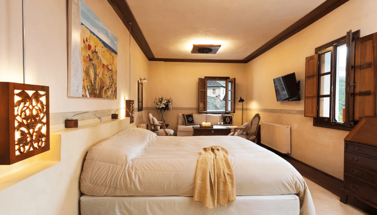 4* Katogi Averoff Hotel & Winery