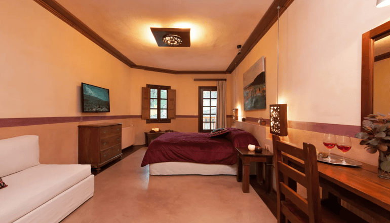 4* Katogi Averoff Hotel & Winery