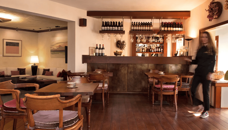 4* Katogi Averoff Hotel & Winery