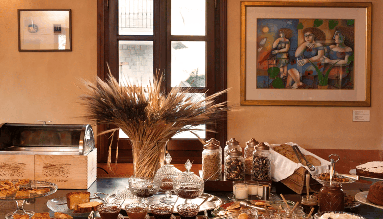 4* Katogi Averoff Hotel & Winery