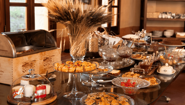 4* Katogi Averoff Hotel & Winery