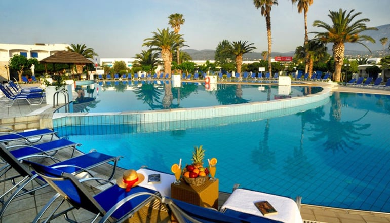 4* Kinetta Beach Resort & Spa - Κινέτα