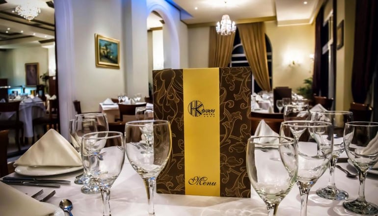 4* Kouros Hotel
