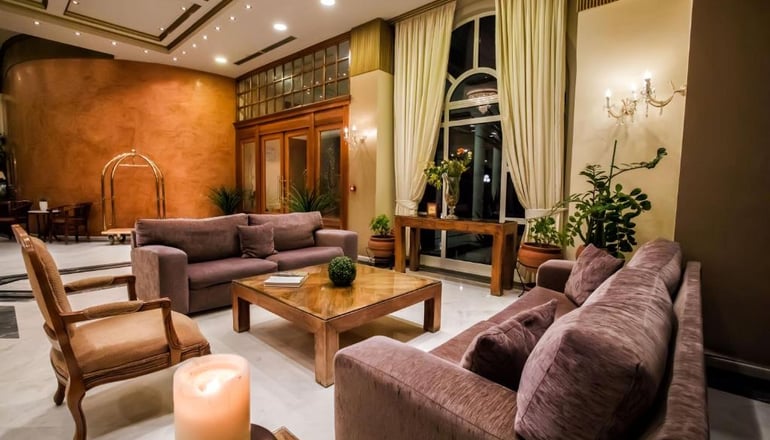 4* Kouros Hotel